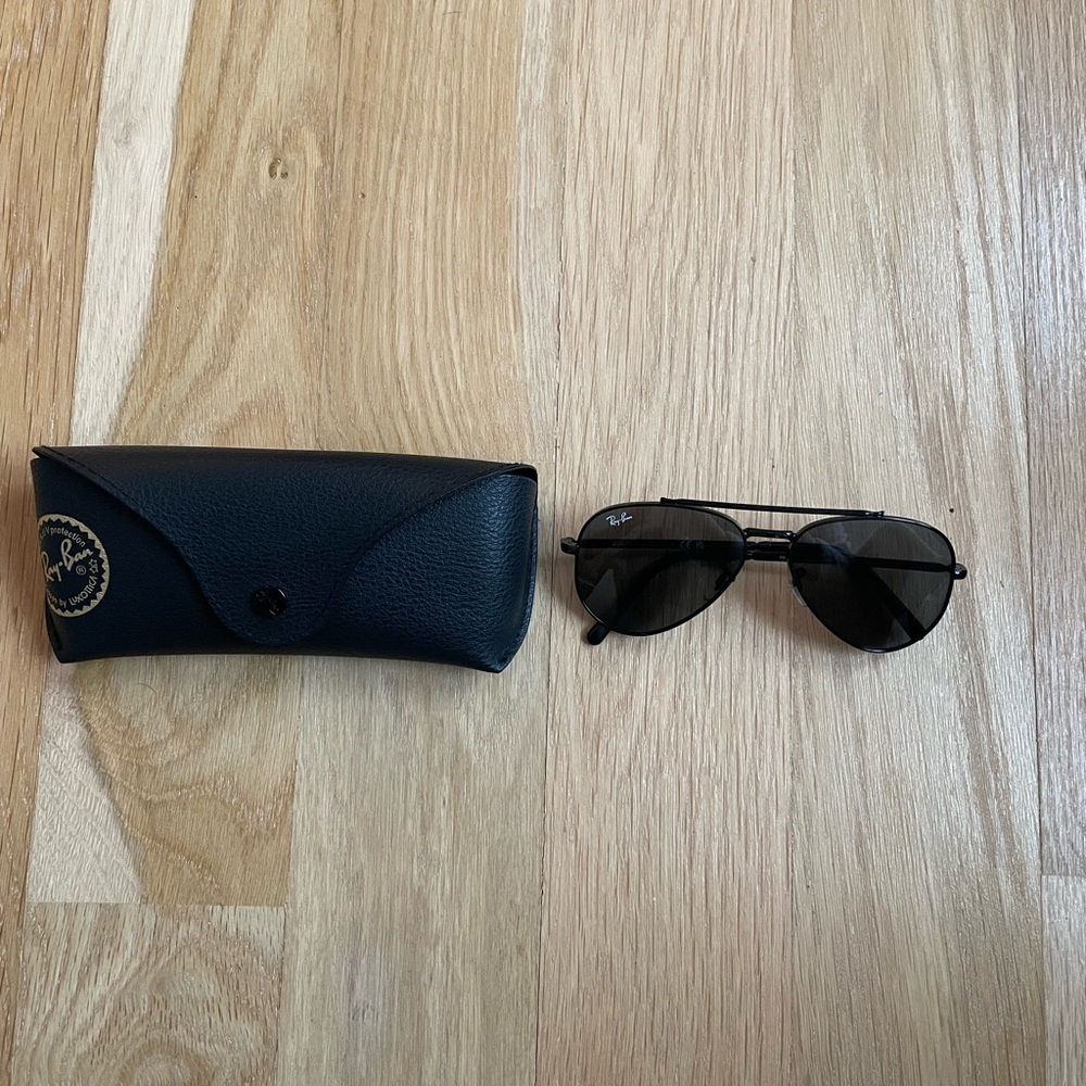 Ray Ban Black Aviators